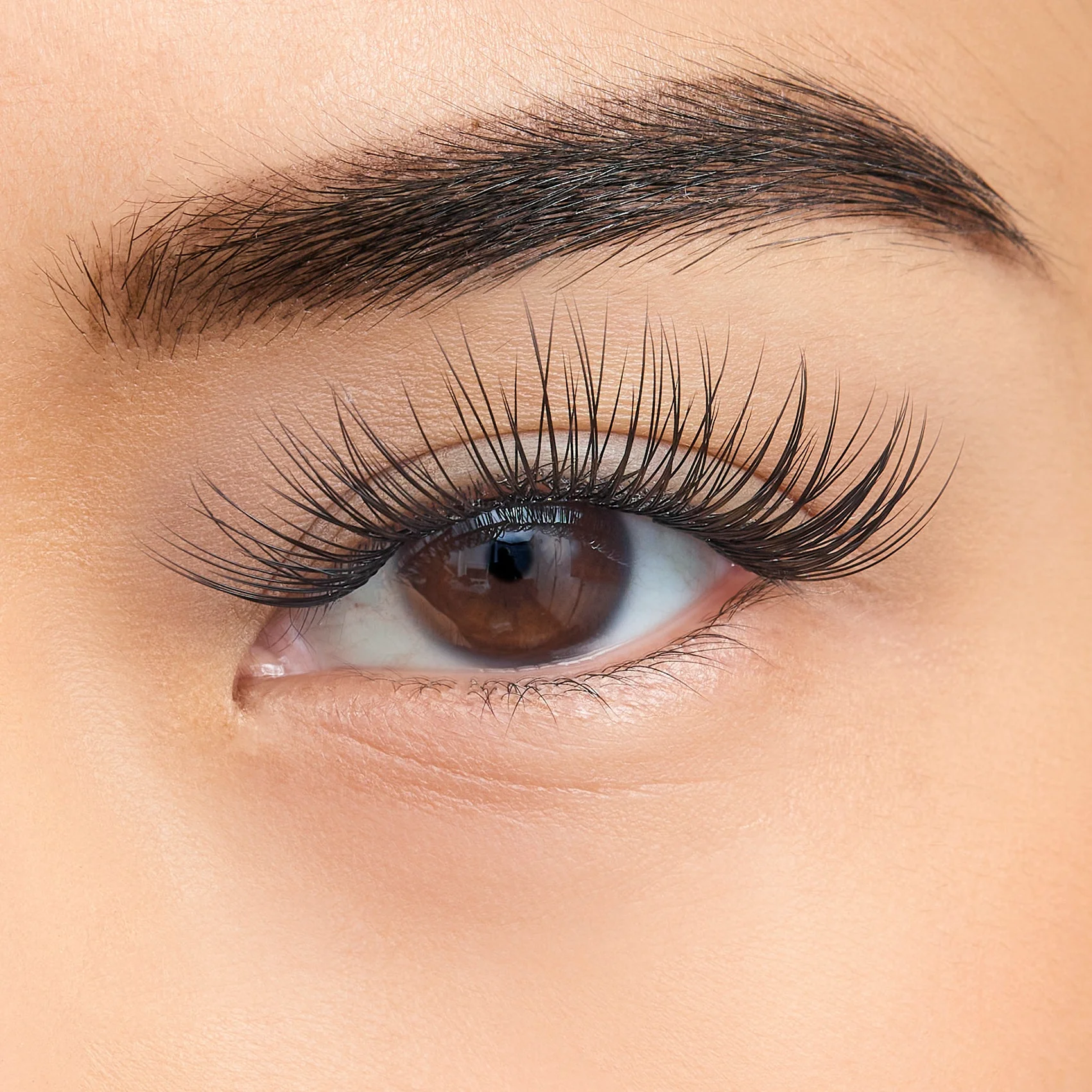 Bold Core Gossamer® Lash - Image 32